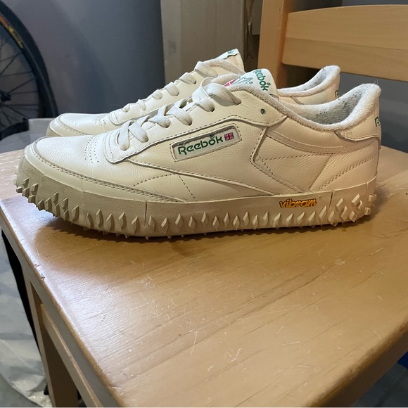 Reebok X Vibram Club c 8.5US - Picture 5 of 7